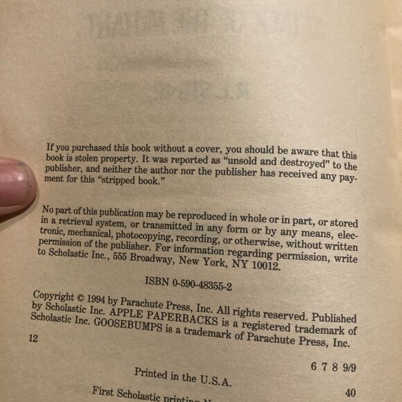 Vintage Book-Goosebumps Attack of the Mutant 1994 #25-RL Stine - Picture 2 of 4